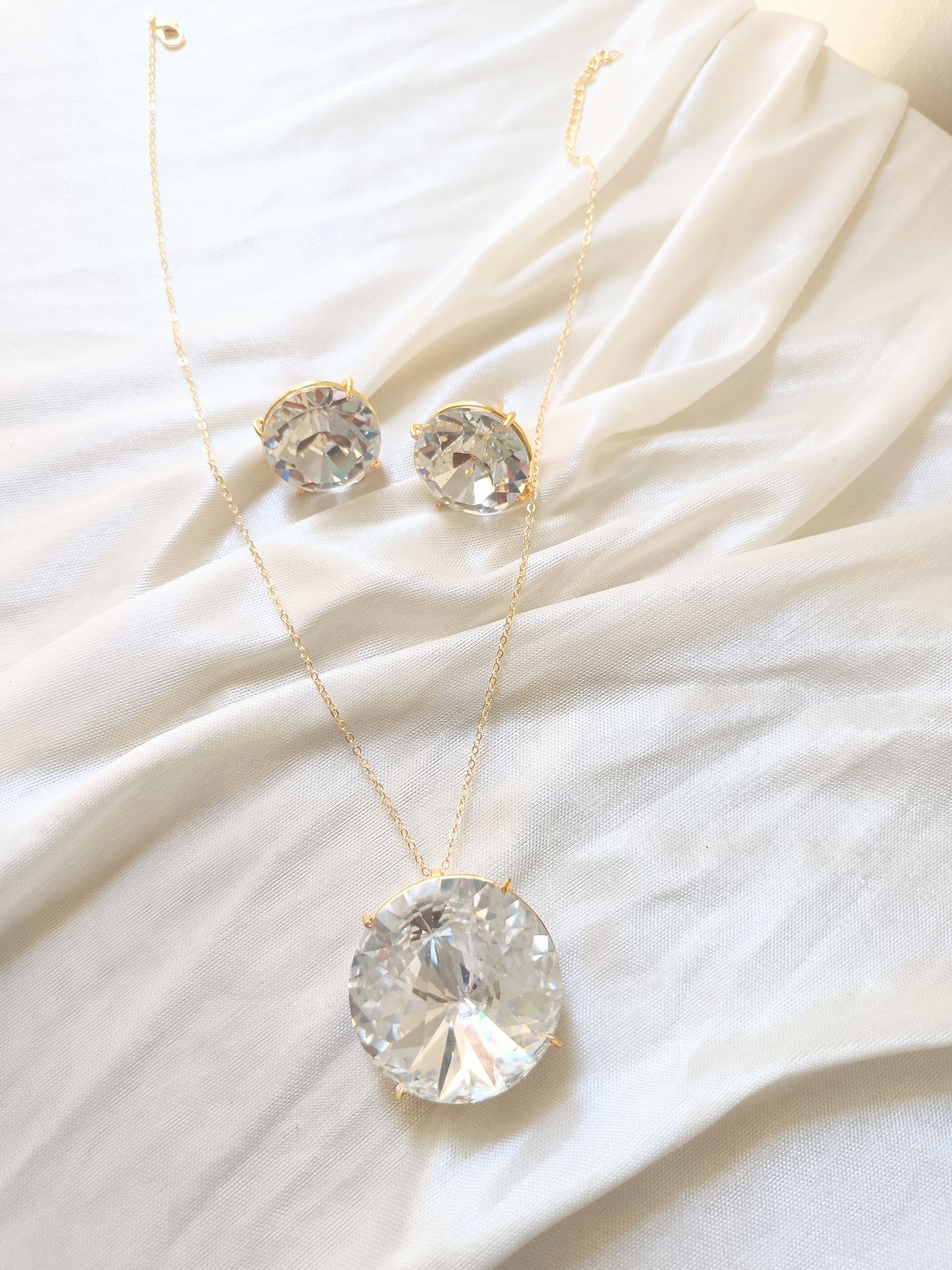 Moonlight Sparkle Necklace Set