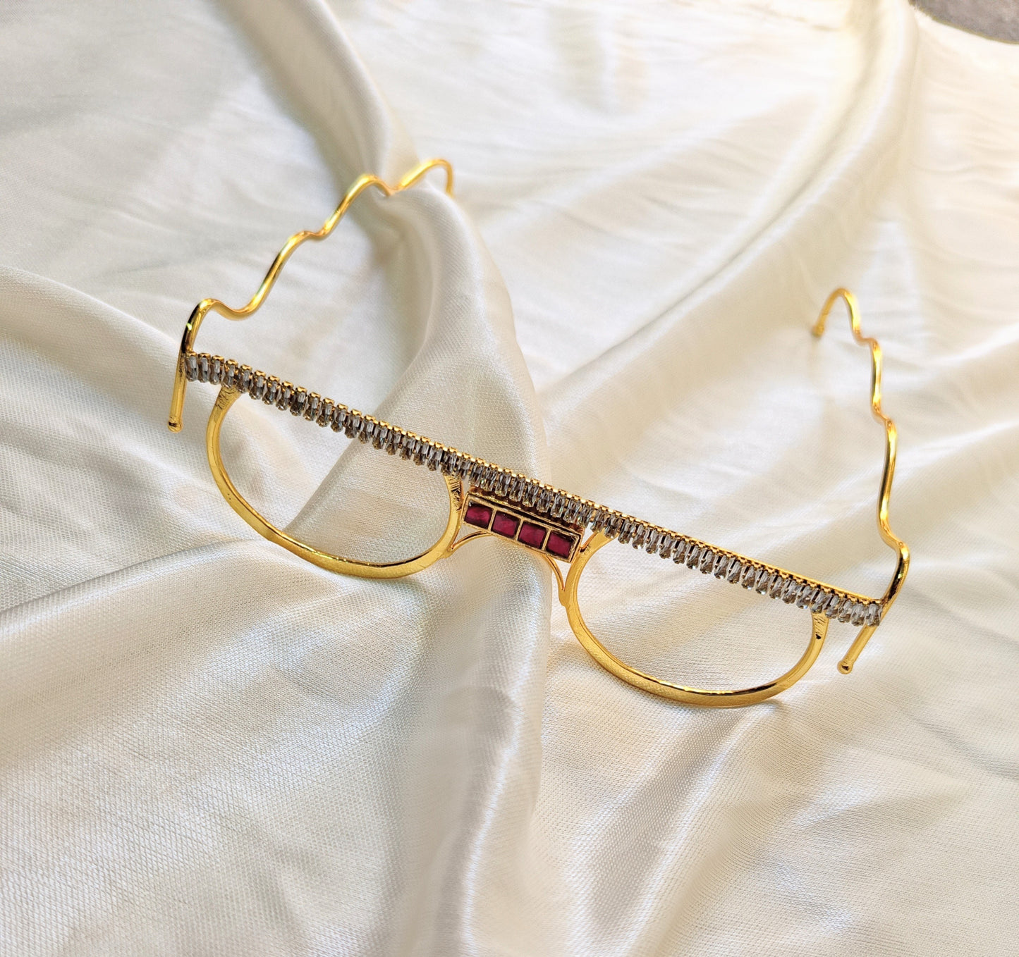 Handcrafted Indian Facelet