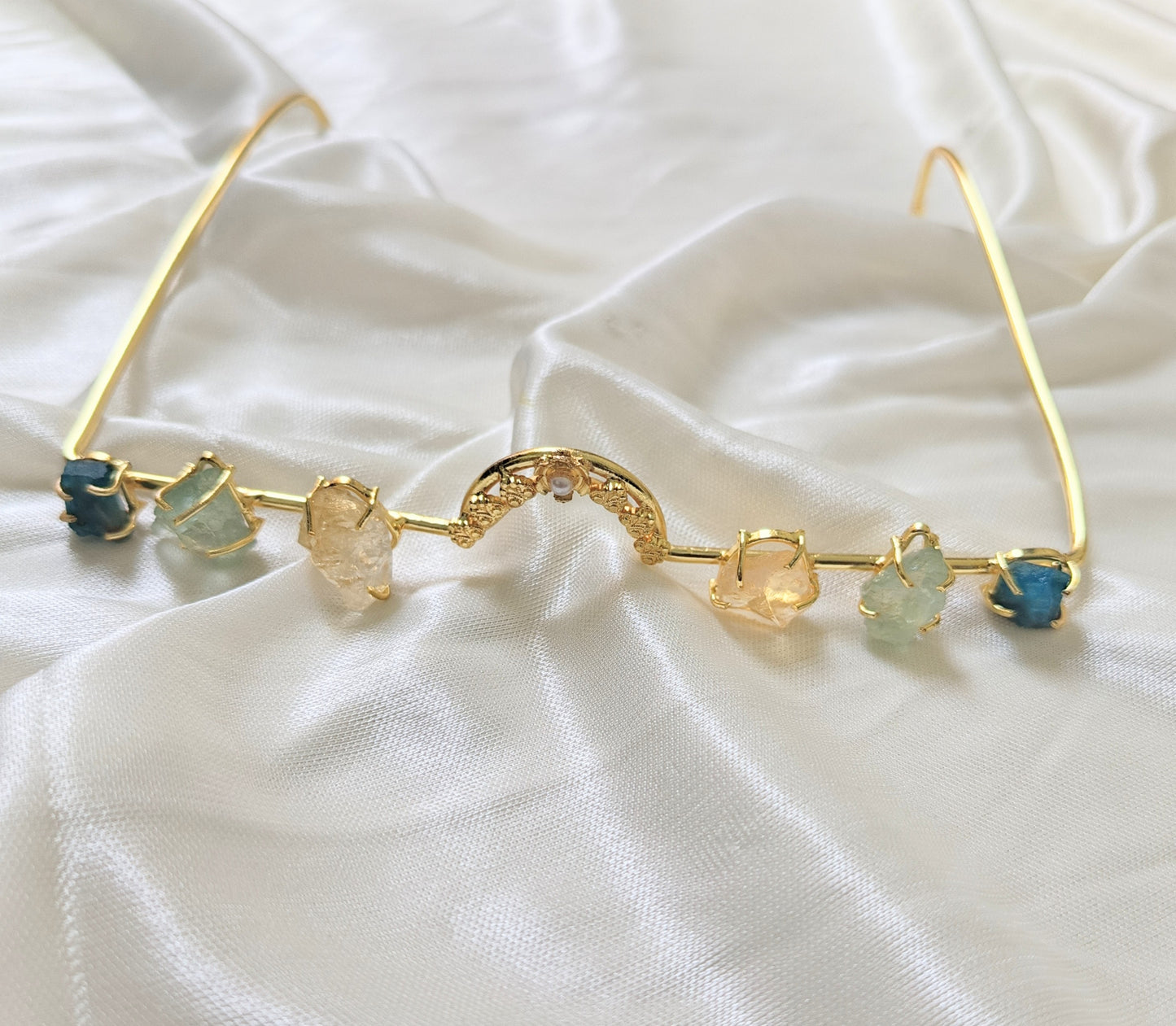 Luxury Raw Gemstone Facelet