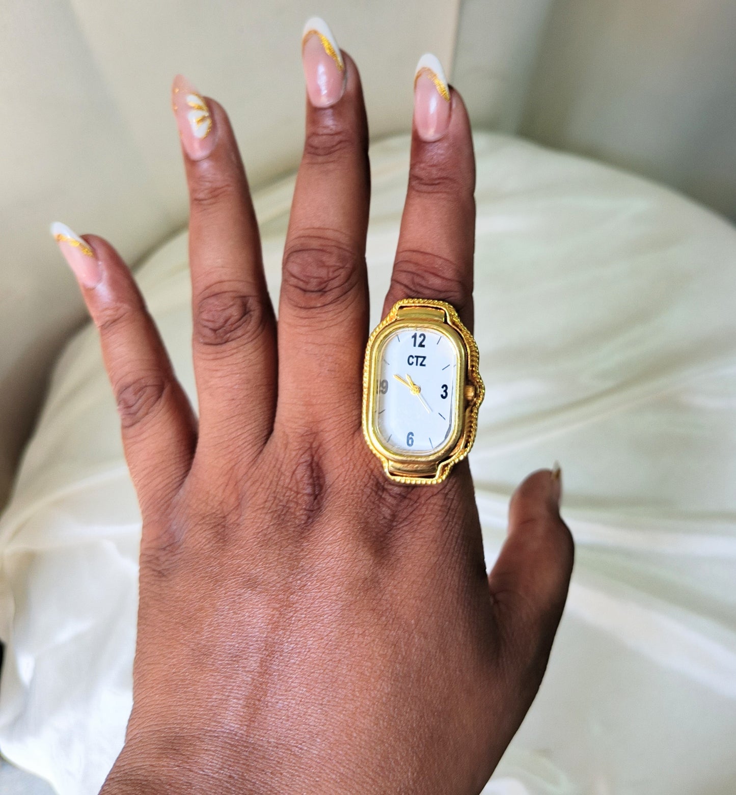 Chic Mini Dial Watch Ring