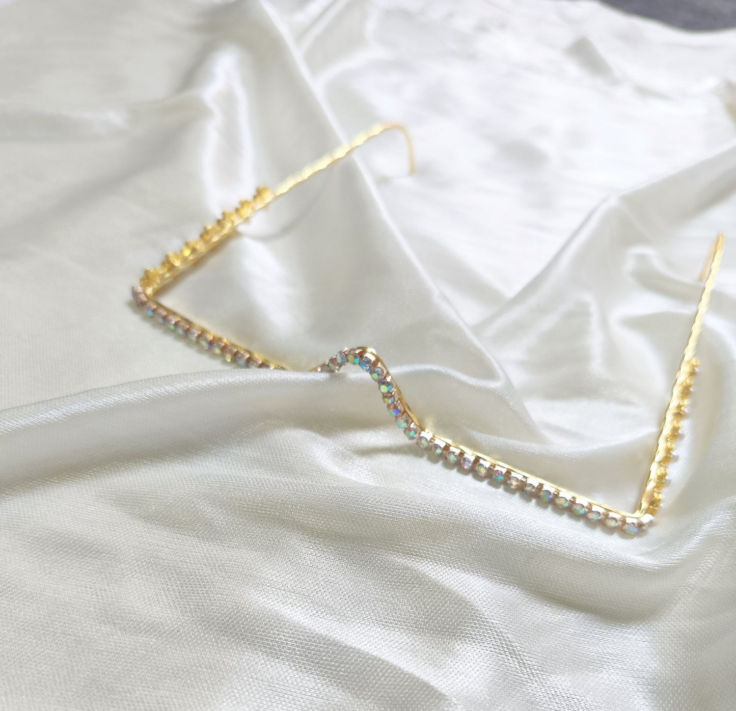Sparkling Rhinestone & Pearl Facelet
