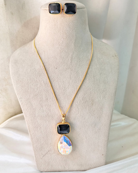 Midnight Aurora Pendant Set