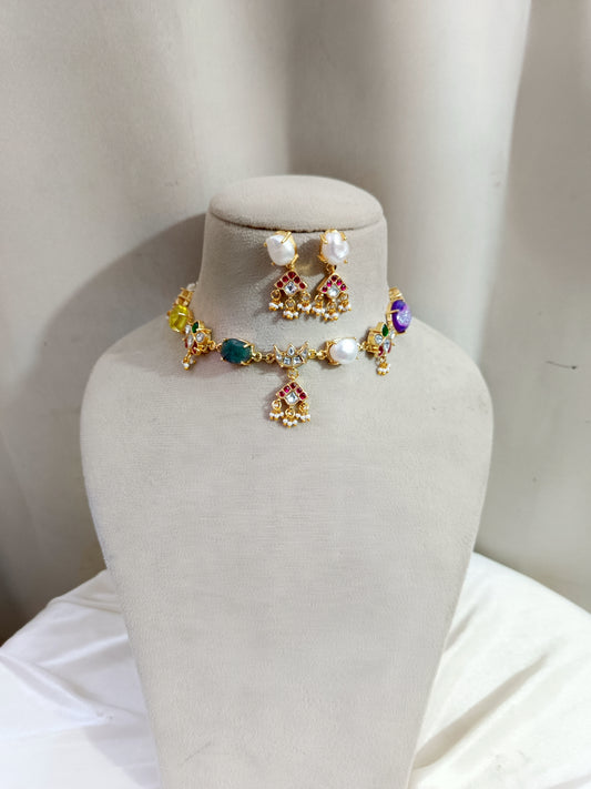 Multicolor Gold-Plated Traditional Choker Set