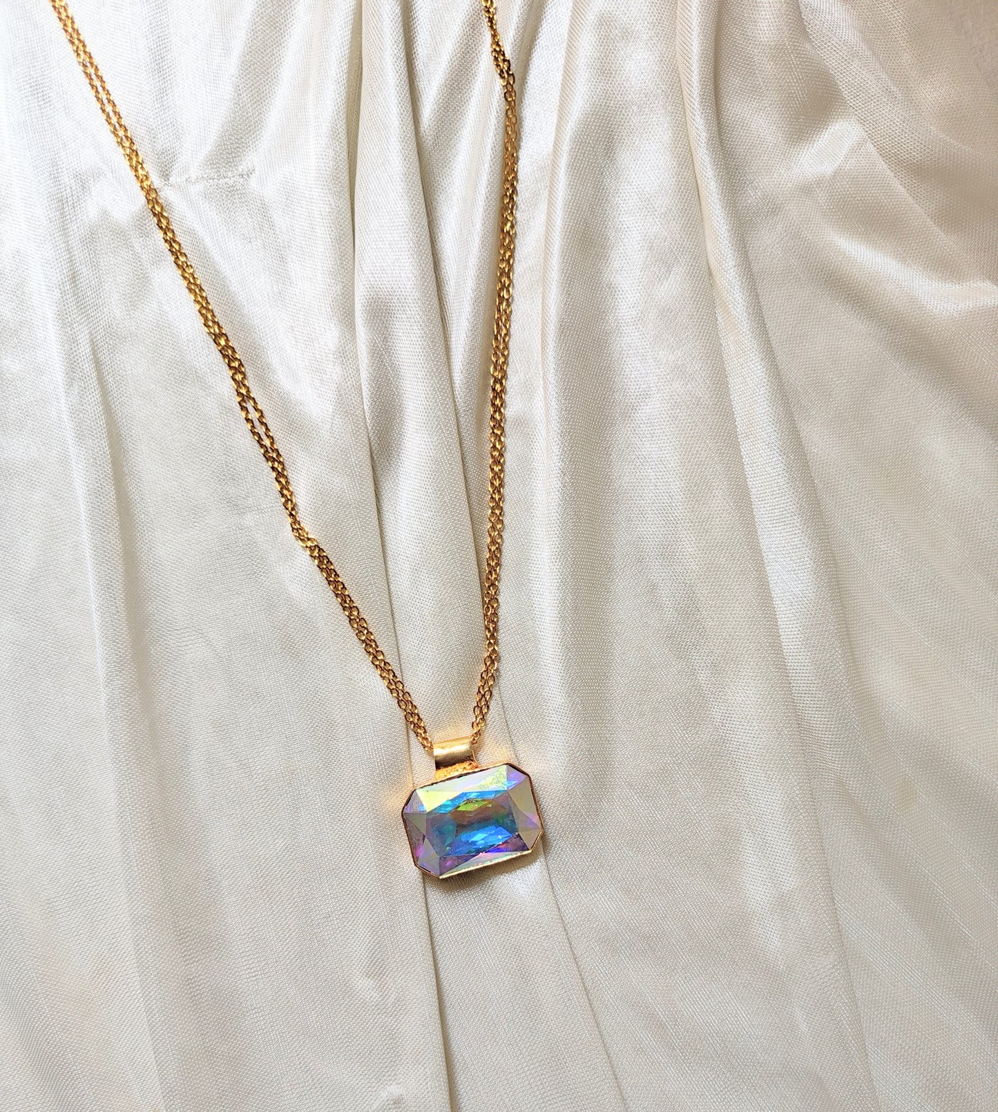 Aurora Crystal Pendant Set with Stud Earrings