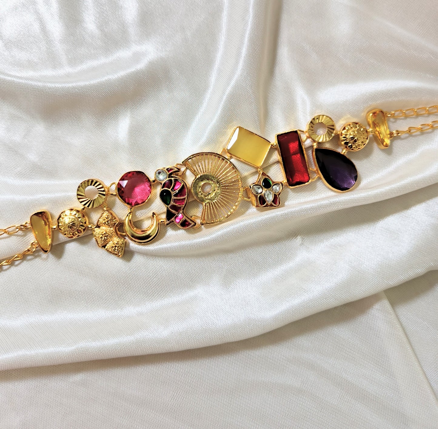 Luxury Kundan-Inspired Contemporary Necklace Set