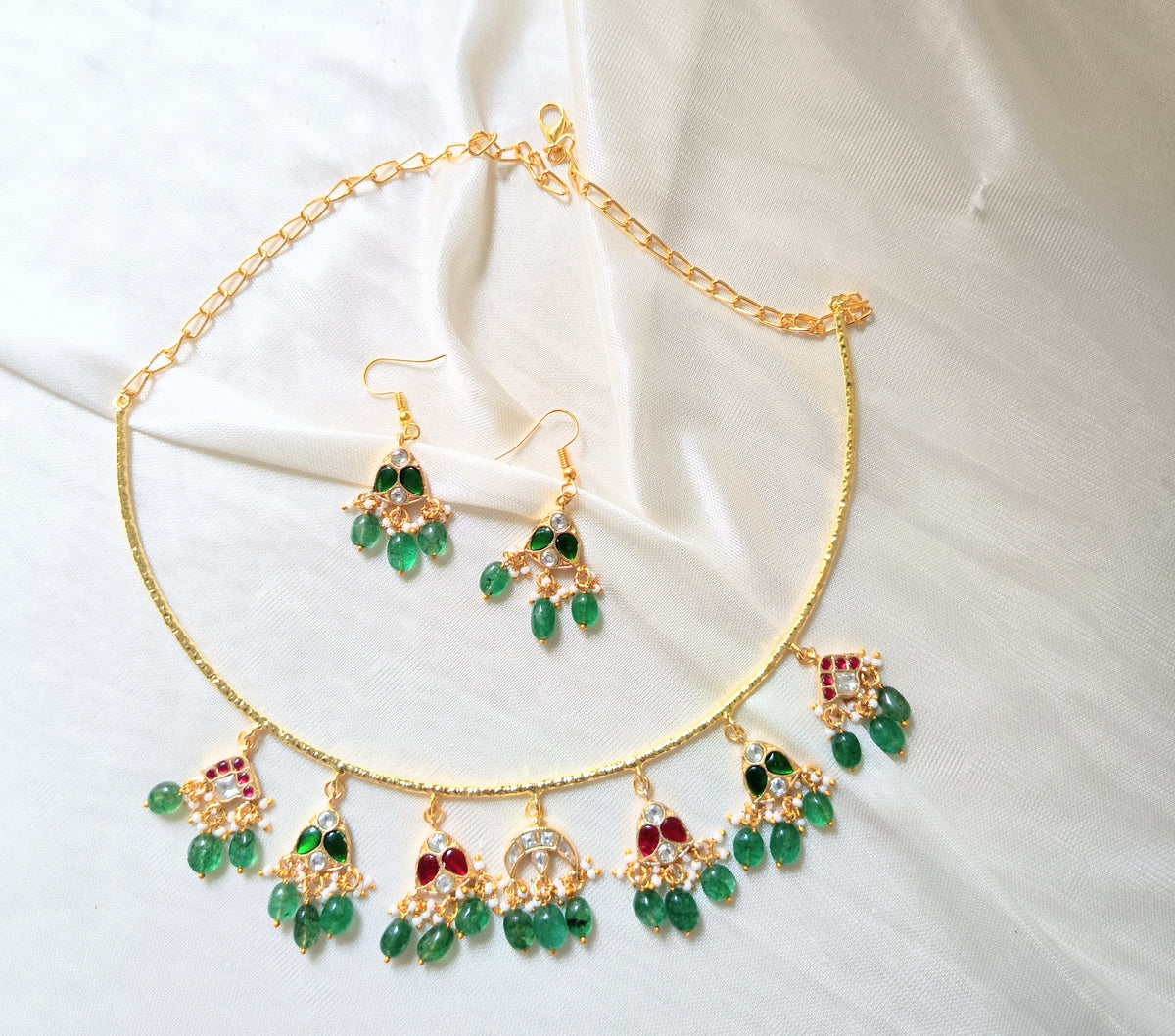 Royal Green Beaded Hasli Necklace Set with Earrings