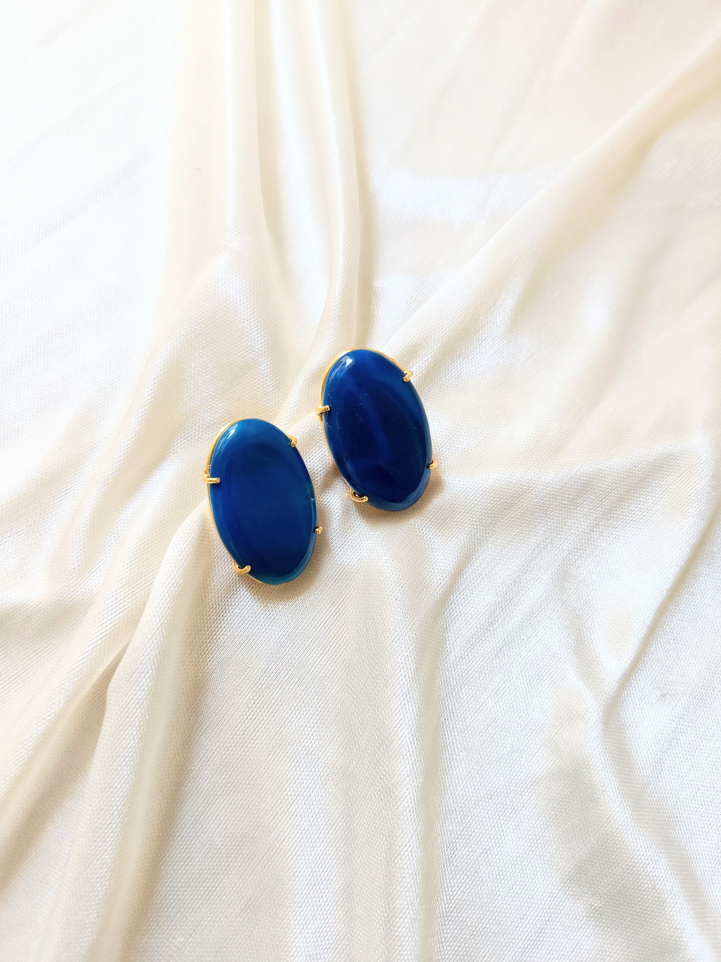 Ocean Blue Glam Necklace with Earrings