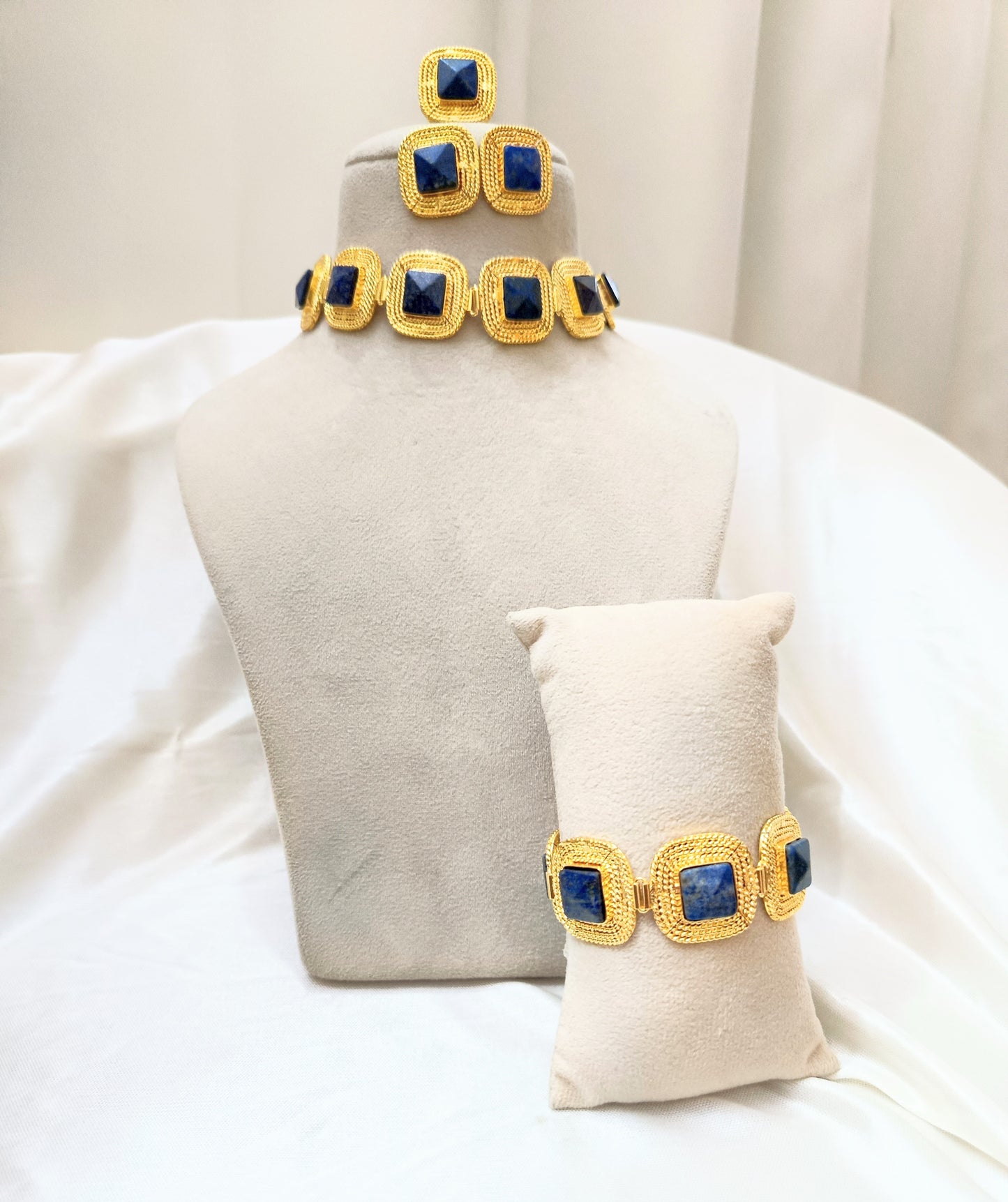 Luxury Blue Gemstone Designer Jewelry Set