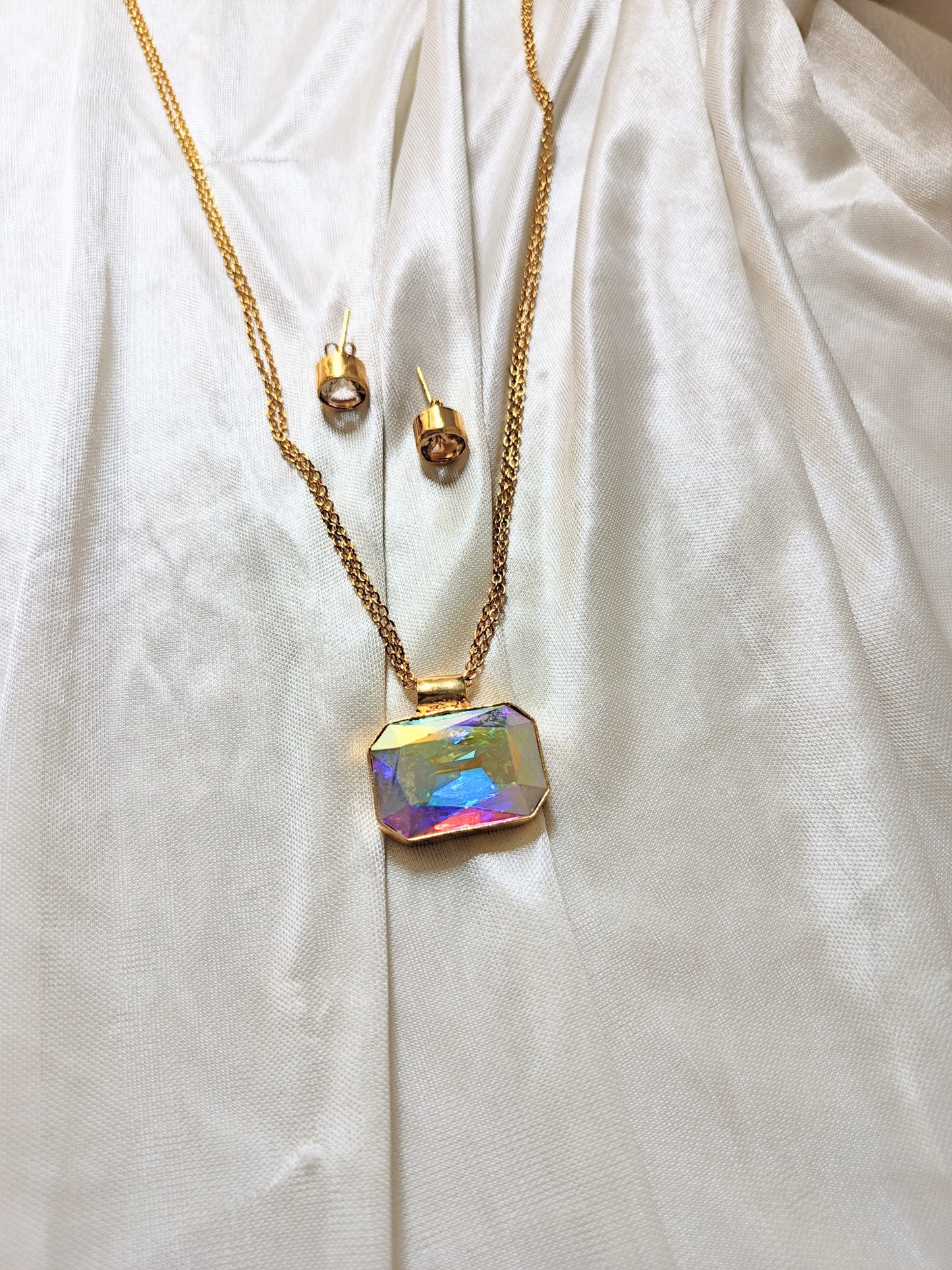 Aurora Crystal Pendant Set with Stud Earrings