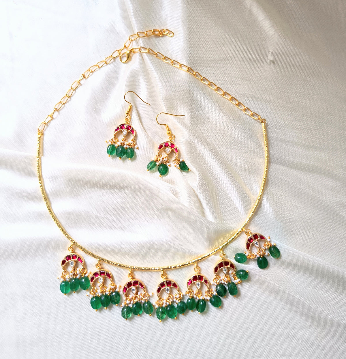 Royal Green Beaded Hasli Necklace Set with Earrings