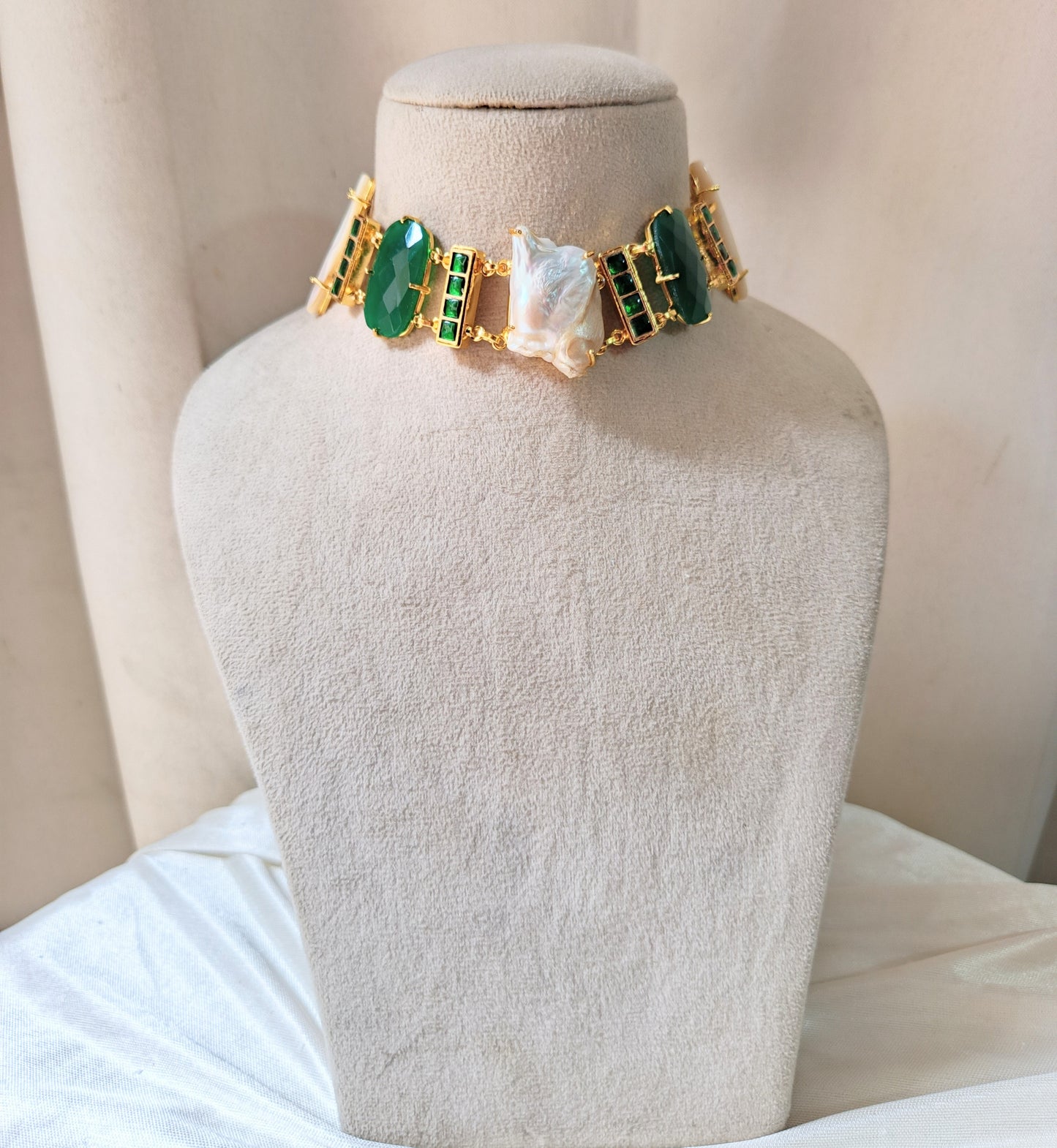 Emerald Pearl Luxe Statement Necklace Set
