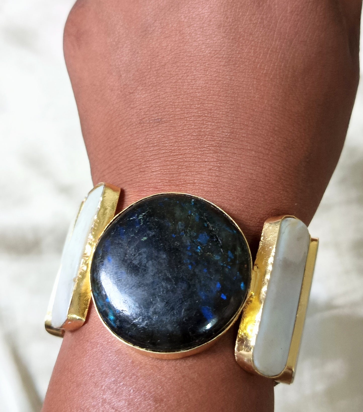 Spectrolite Pearl Handcuff