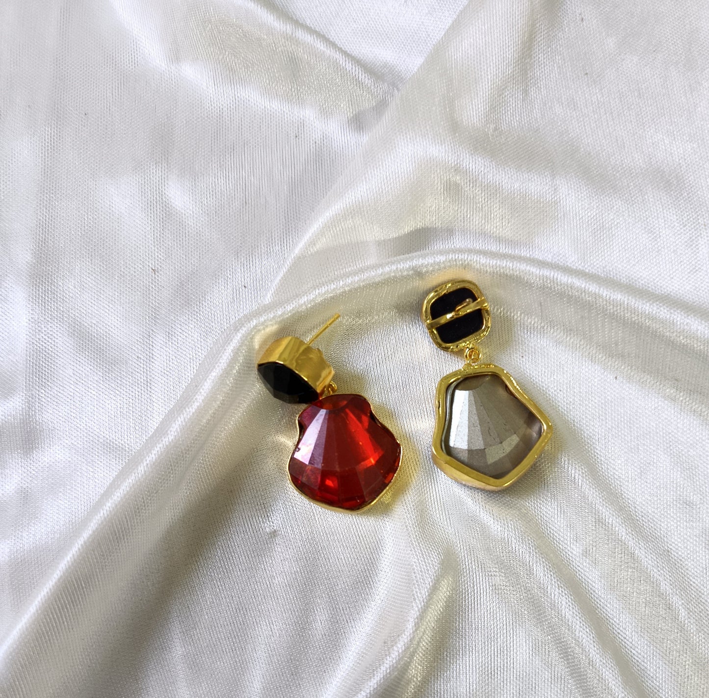 Red & Black Faceted stone Drop Earring in Gold Finish