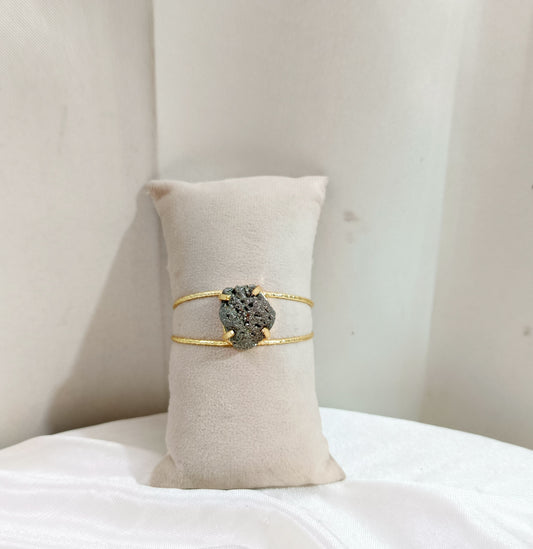 Minimalist Gold-Plated Pyrite Handcuff