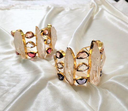 Statement Raw Crystal Quartz Handcuff
