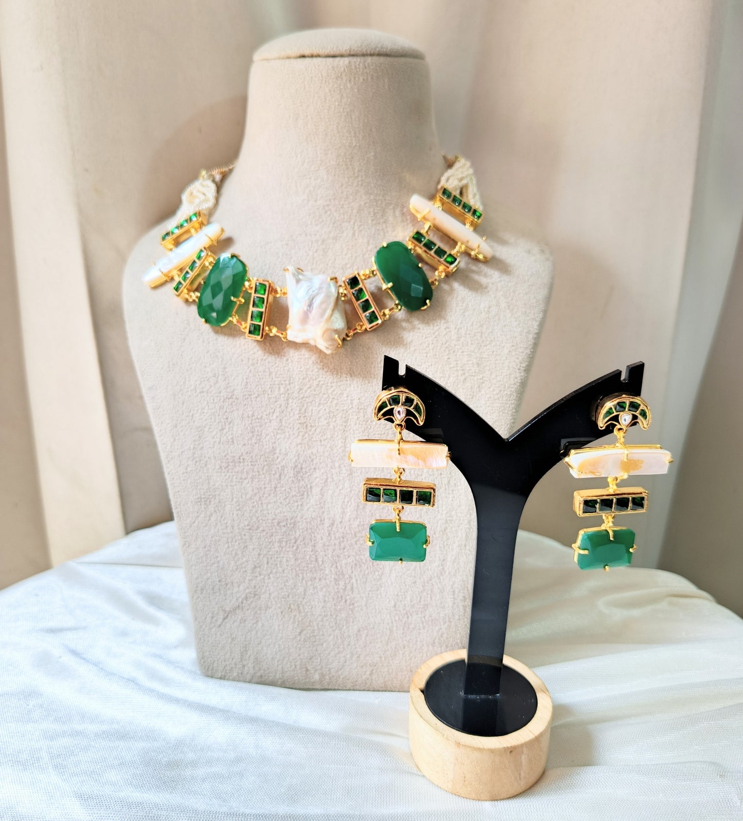 Emerald Pearl Luxe Statement Necklace Set