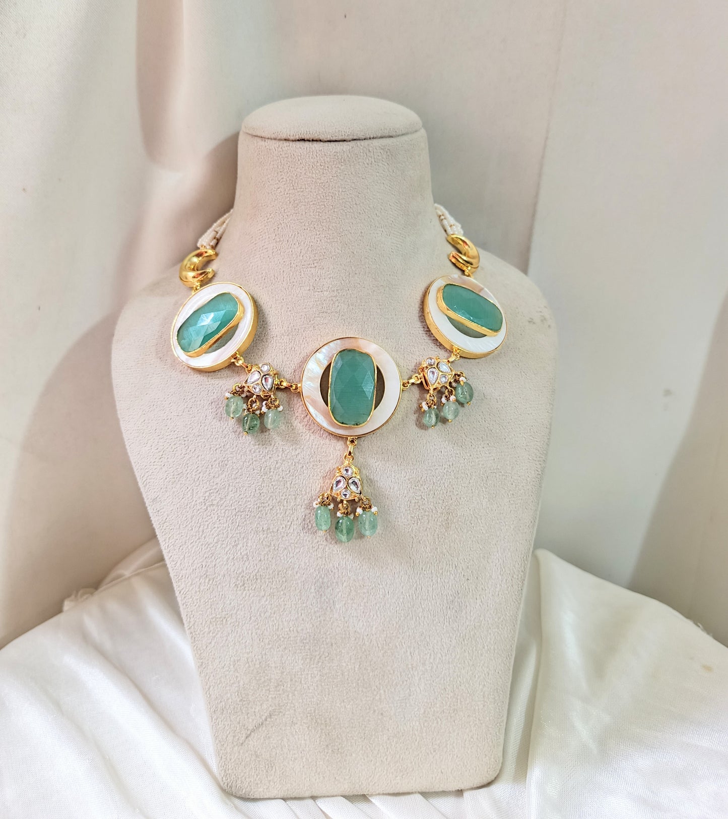 Emerald Aqua Mother-of-Pearl Statement Necklace Set