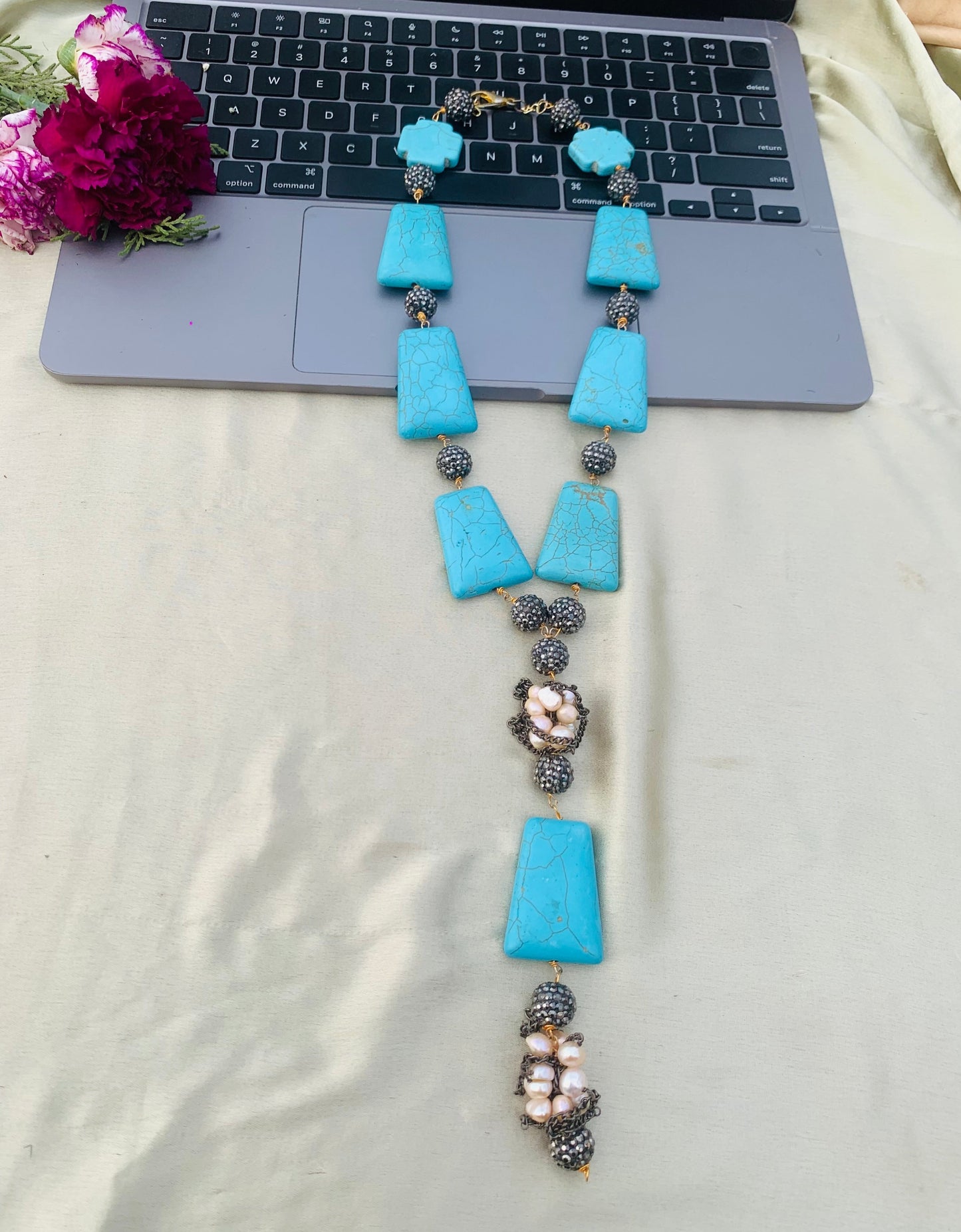 Turquoise Drop Beaded Necklace