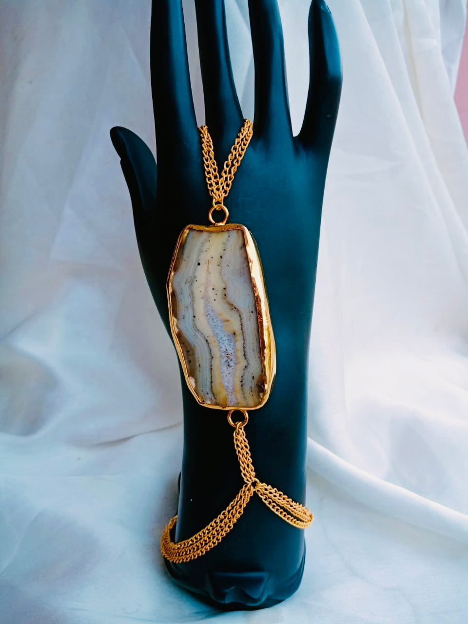 Lace Agate Hand Harness