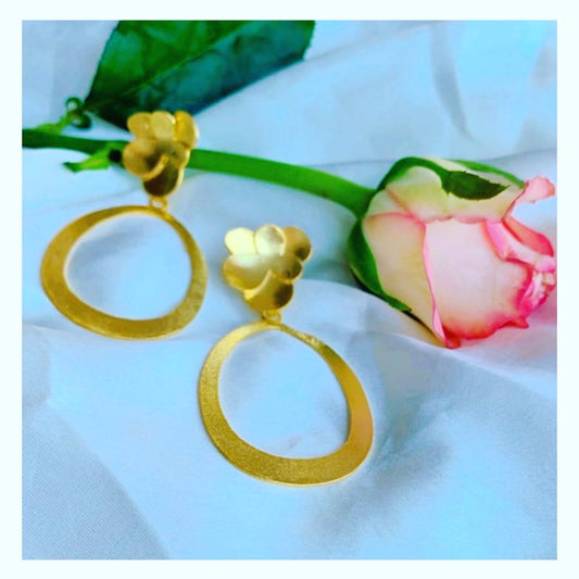 Flower with a Ring Earring